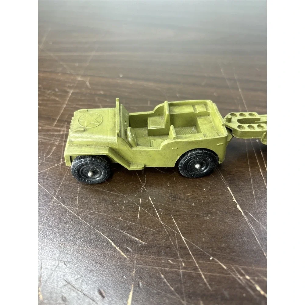 Ideal Toy Corp jeep cannon